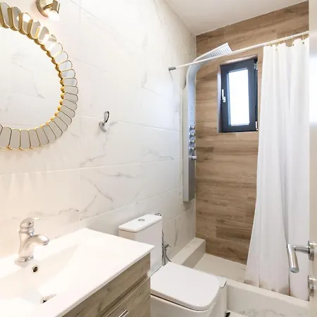 F & B Collection - Downtown Flat For 3 Thessaloniki